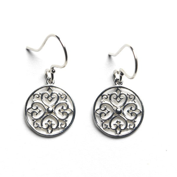 Southern Gates Sterling Silver Round Heart Design Earrings (89759)