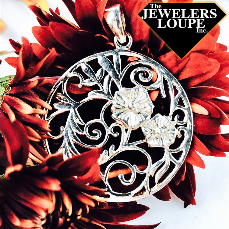 Southern Gates Sterling Silver Garden Gate Flower Pendant (89753)