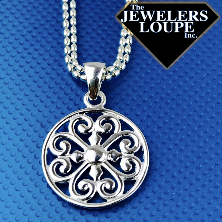 Southern Gates Sterling Silver Scroll Heart Design Pendant (90149)