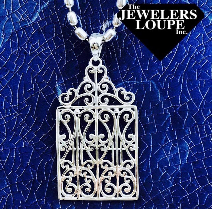 Southern Gates Sterling Silver Scroll Top Gate Pendant