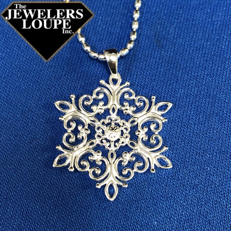 Southern Gates Sterling Silver Snowflake Pendant (92091)