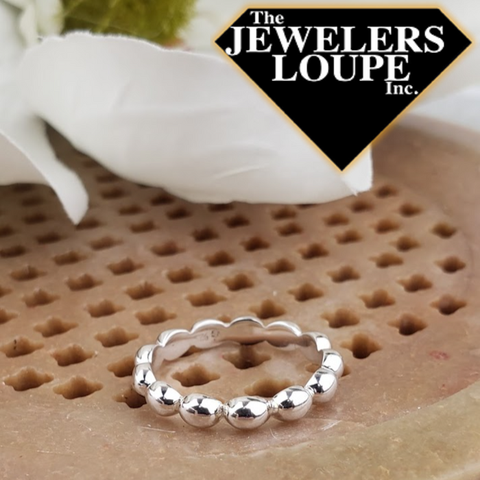 Southern Gates Single Rice Bead Ring 925 Sterling Silver Gorgeous sterling silver rice beads pay homage to the Holy City's rice history and South Carolina's agricultural background. Our stunning Rice Bead Collection includes chains, hoop earrings, rings, and bracelets.