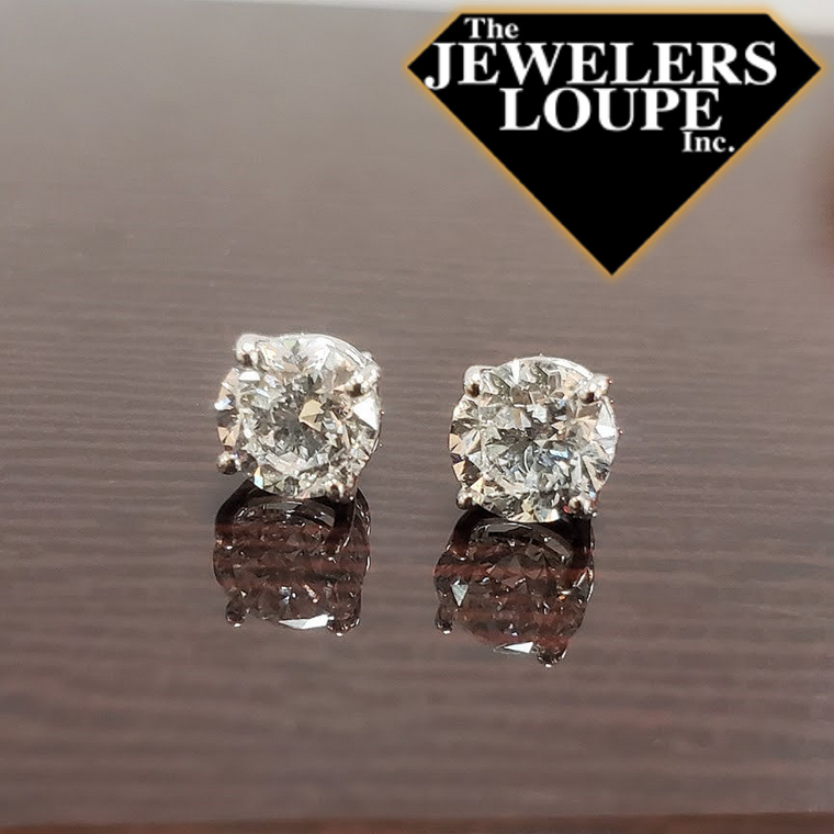 14K White Gold .90ctw Diamond Stud Earrings (95349)