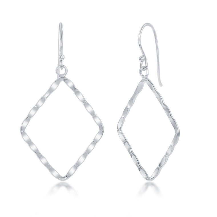 Sterling Silver Hammered Diamond Shaped Earrings (95225)