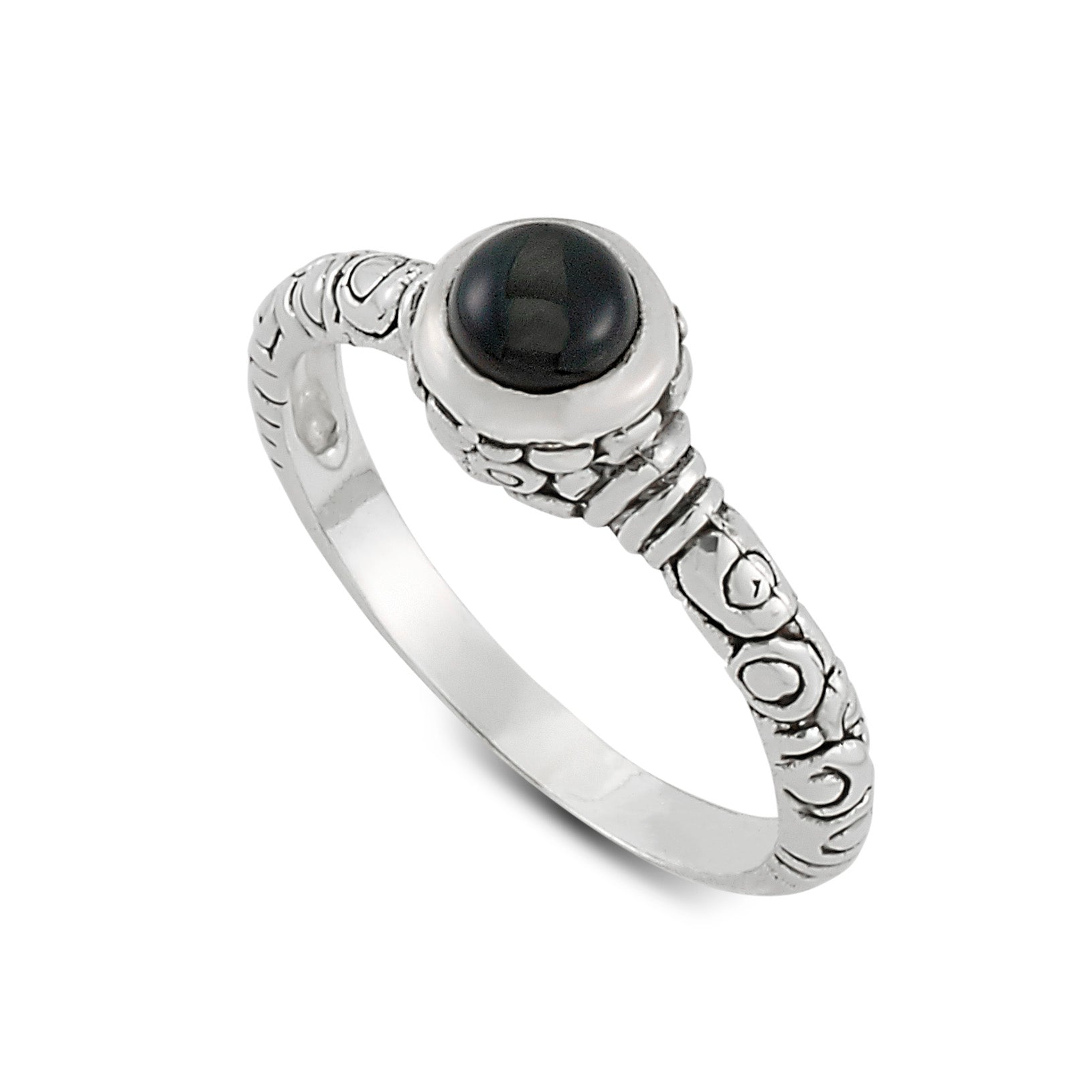 Samuel B. Sterling Silver Round Cabachon Onyx Iyang Ring with Bali Design Band, Size 6. Our Sterling Silver round onyx stack ring, handcrafted in Bali by our skilled artisans. From our signature collection, Royal Bali™ featuring designs handcrafted using sterling silver and genuine gemstones.