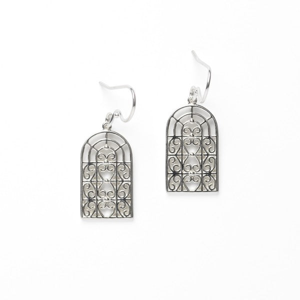 Southern Gates Sterling Silver Biltmore Collection Chauncey Earrings