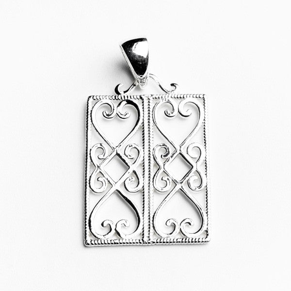 Southern Gates Sterling Silver Terrace Scroll Double Heart Window Pendant