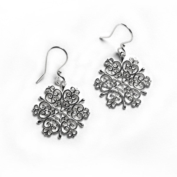 Southern Gates Sterling Silver Snowflake Earrings 