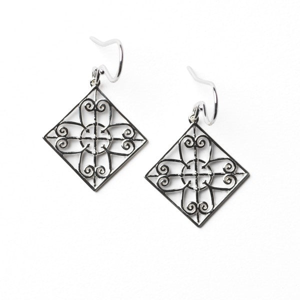 Southern Gates Sterling Silver Piazza Gate Earrings (90708)