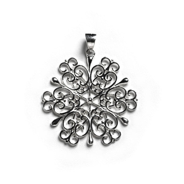 Southern Gates Sterling Silver Snowflake Pendant (92093)