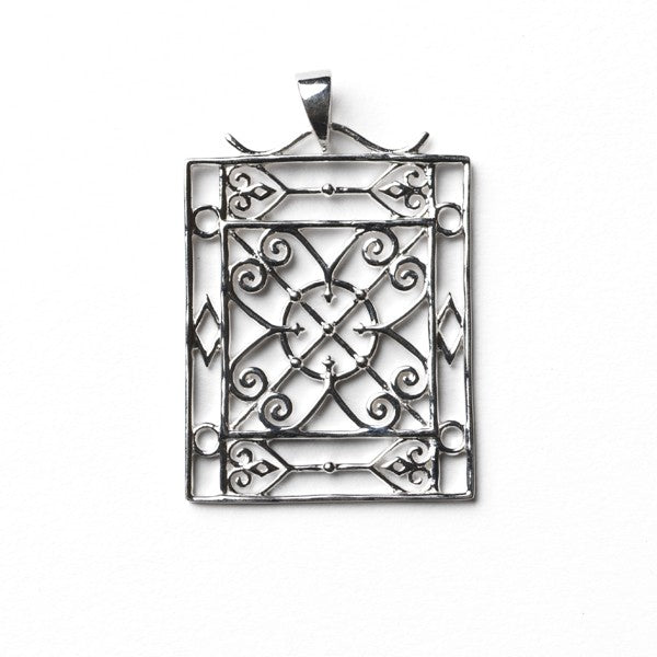 Southern Gates Sterling Silver Piazza Gate Pendant (90707)